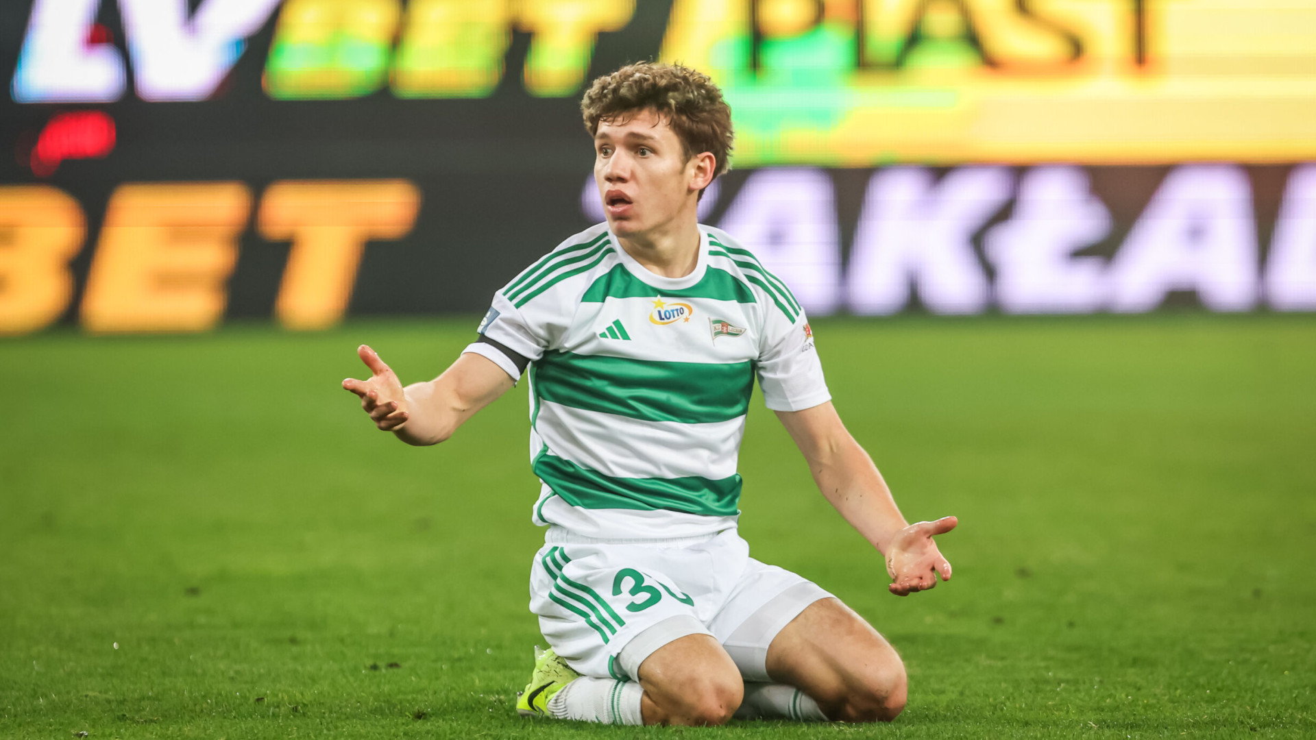 maks chlan lechia