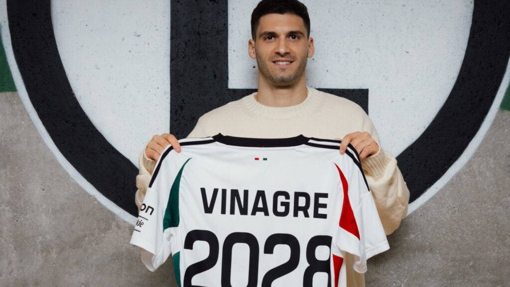 vinagre legia oficjalna