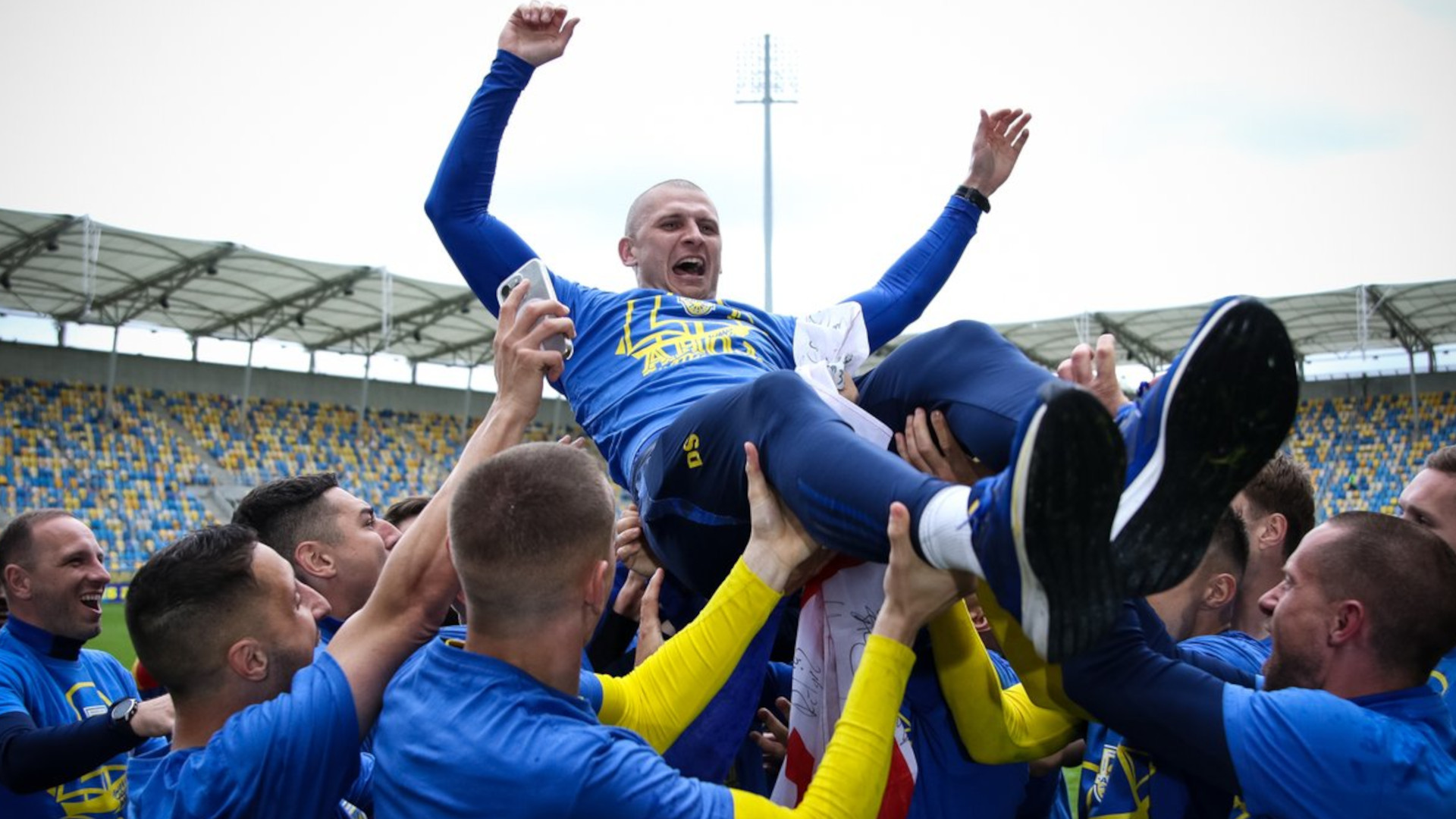 arka gdynia feta