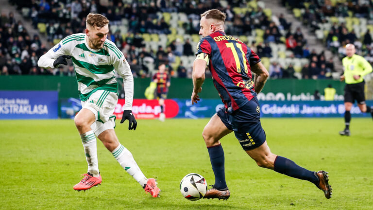 grosicki pila lechia pogon